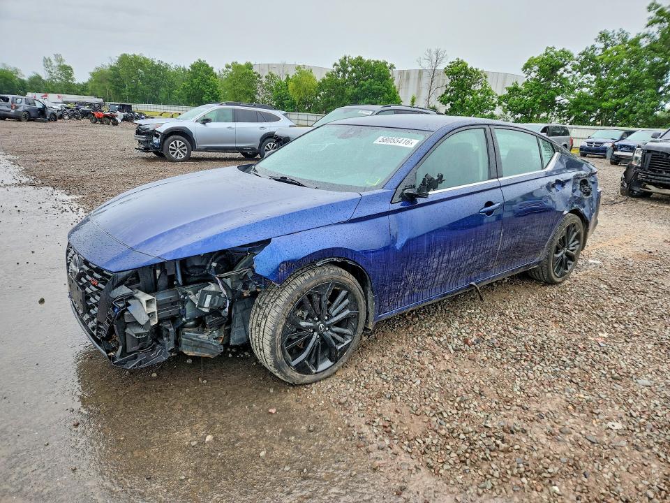 58055416 :رقم المزاد ، 1N4BL4CW0PN406273 vin ، 2023 Nissan Altima مزاد بيع