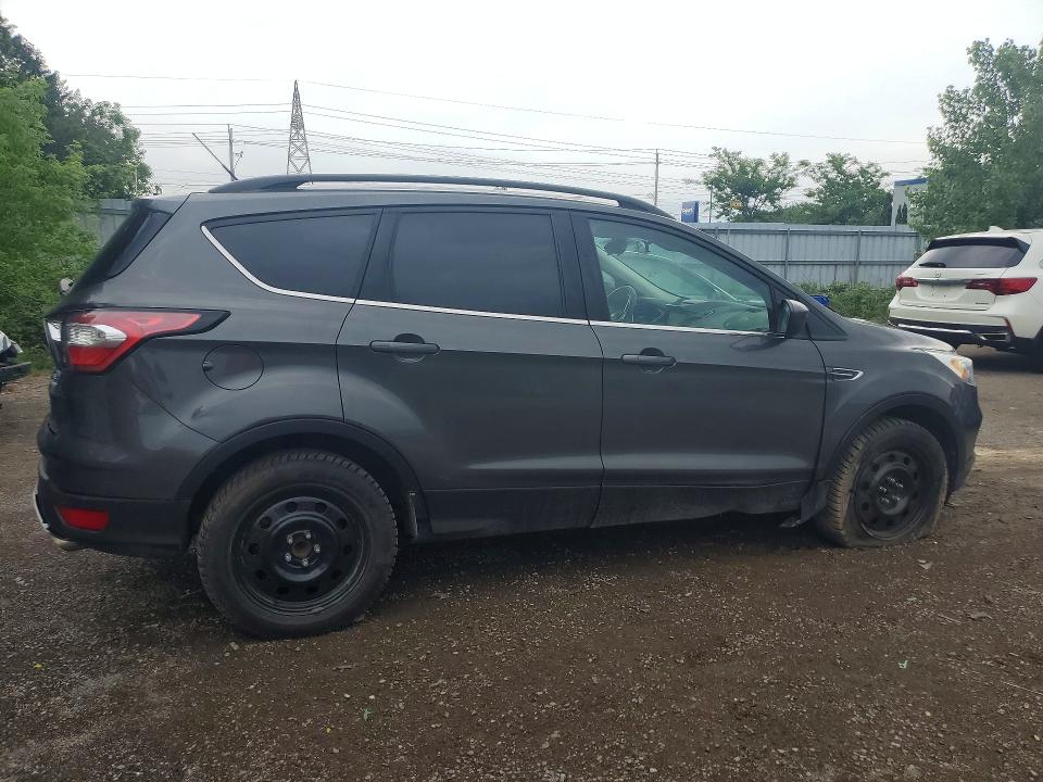 2017 Ford Escape მანქანა იყიდება აუქციონზე, vin: 1FMCU0GD2HUD88679, აუქციონის ნომერი: 55785886