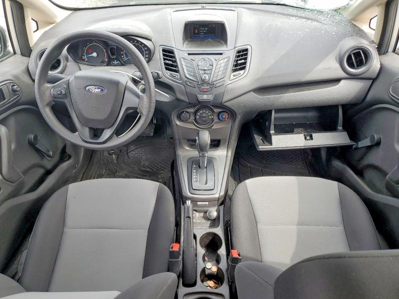 58590616 :رقم المزاد ، 3FADP4AJ9KM155051 vin ، 2019 Ford Fiesta مزاد بيع