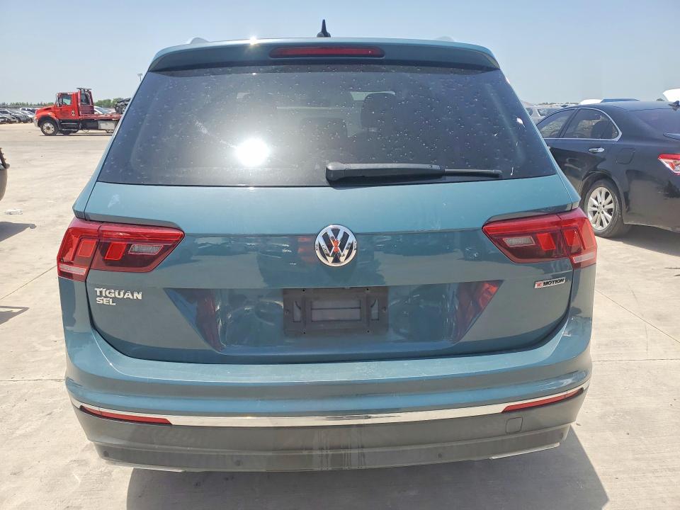 58889756 :رقم المزاد ، 3VV2B7AX9LM080571 vin ، 2020 Volkswagen Tiguan مزاد بيع