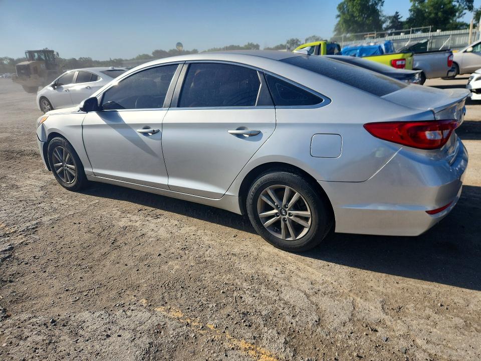 2015 Hyundai Sonata მანქანა იყიდება აუქციონზე, vin: 5NPE24AF9FH137895, აუქციონის ნომერი: 57242886