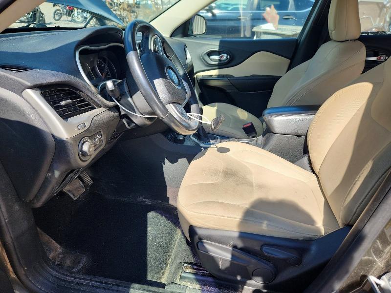58431116 :رقم المزاد ، 1C4PJMCS8FW577221 vin ، 2015 Jeep Cherokee مزاد بيع