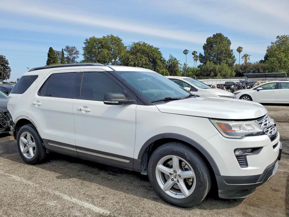 Продажа на аукционе авто 2019 Ford Explorer Xlt, vin: 1FM5K7D87KGA96305, номер лота: 56445336