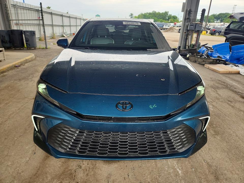58930276 :رقم المزاد ، 4T1DBADK9SU029601 vin ، 2025 Toyota Camry مزاد بيع