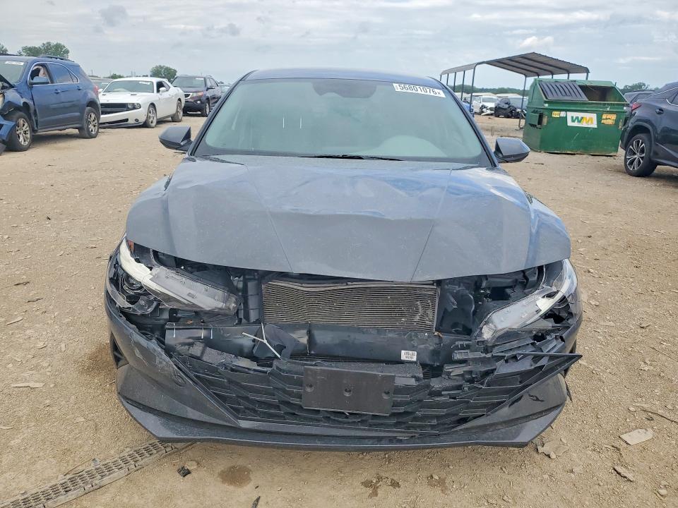 56801076 :رقم المزاد ، KMHLM4AG5PU586147 vin ، 2023 Hyundai Elantra مزاد بيع