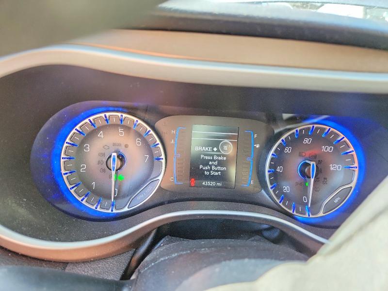 Продажа на аукционе авто 2017 Chrysler Pacifica, vin: 2C4RC1CGXHR837059, номер лота: 56476126