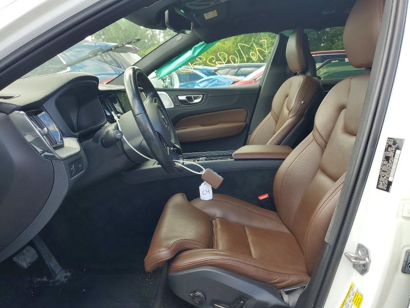 2018 Volvo Xc60 მანქანა იყიდება აუქციონზე, vin: LYVA22RL2JB117302, აუქციონის ნომერი: 56768036