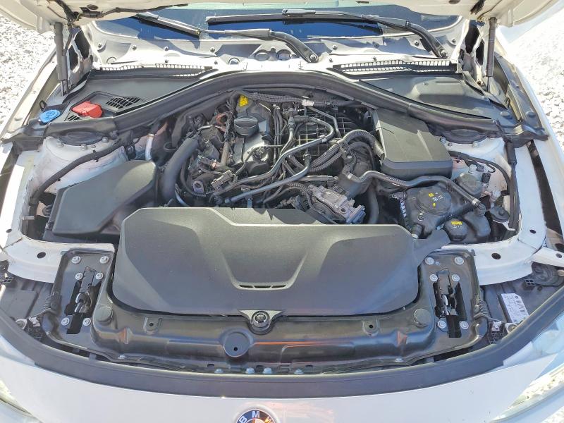 55646996 :رقم المزاد ، WBA8B9C39HK885058 vin ، 2017 Bmw 330 مزاد بيع