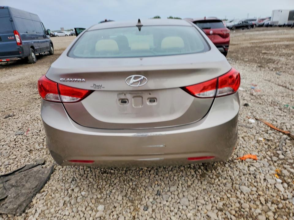 Продажа на аукционе авто 2013 Hyundai Elantra, vin: 5NPDH4AE1DH194249, номер лота: 57628376