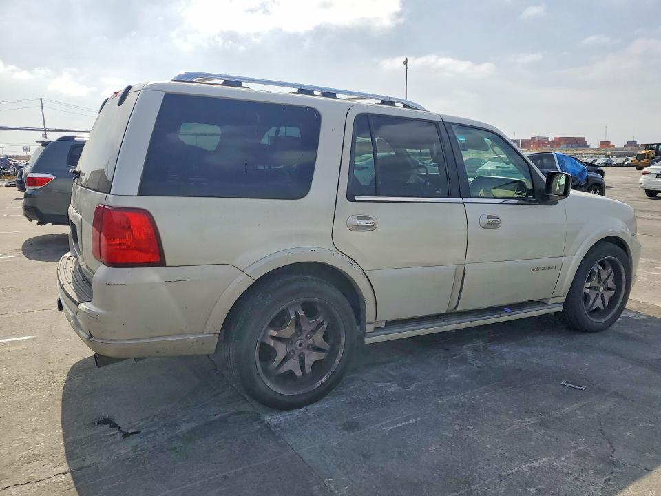 55433366 :رقم المزاد ، 5LMFU27506LJ15693 vin ، 2006 Linc Navigator Ultimate مزاد بيع