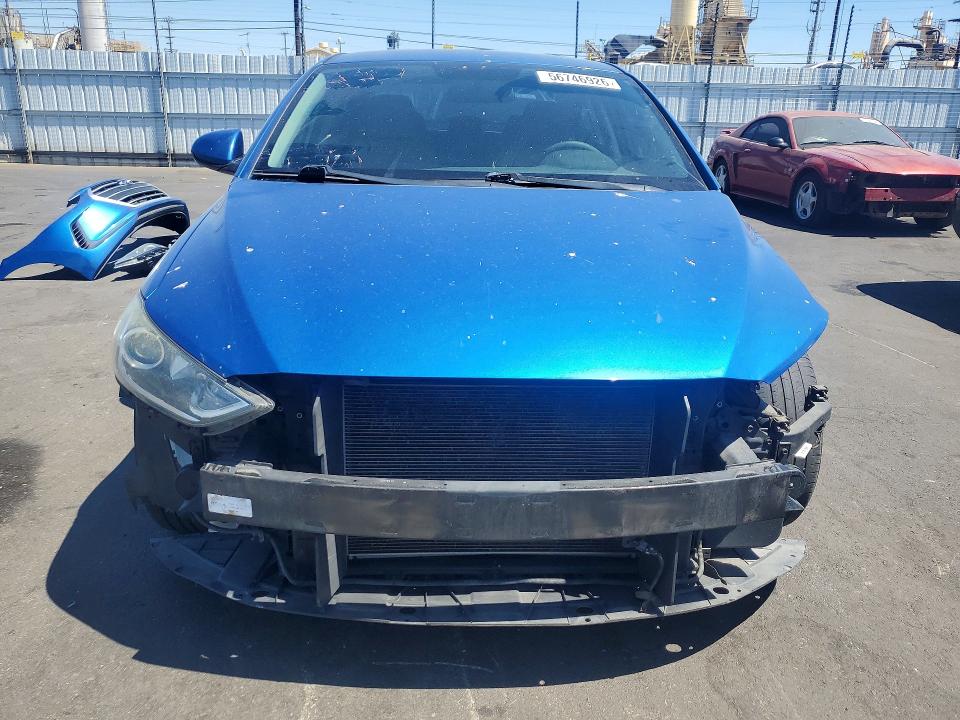 2017 Hyundai Elantra მანქანა იყიდება აუქციონზე, vin: 5NPD84LF3HH165962, აუქციონის ნომერი: 56746926