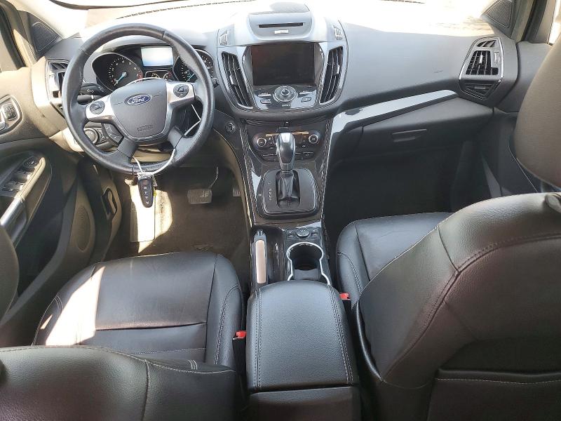56155196 :رقم المزاد ، 1FMCU9JX8FUA08815 vin ، 2015 Ford Escape مزاد بيع