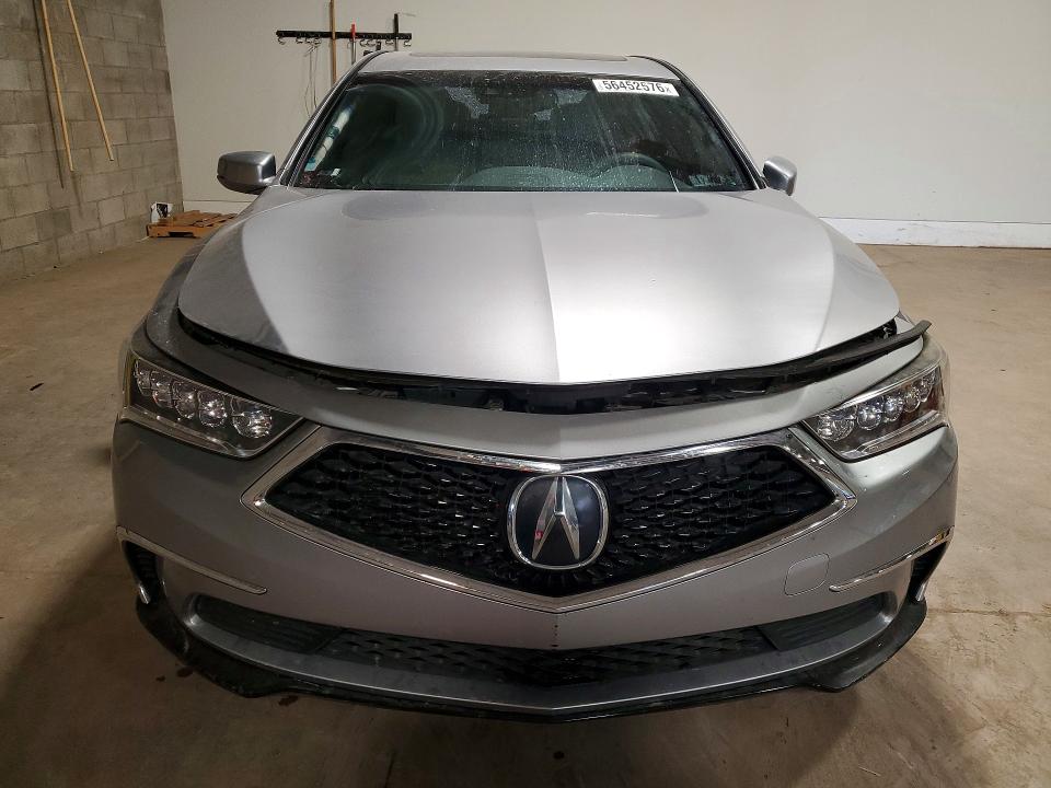 56452576 :رقم المزاد ، JH4KC1F56JC001323 vin ، 2018 Acura Rlx مزاد بيع