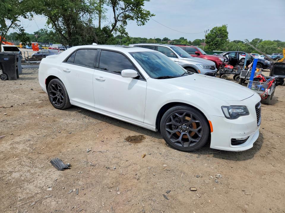 2020 Chrysler 300 მანქანა იყიდება აუქციონზე, vin: 2C3CCABT8LH187221, აუქციონის ნომერი: 57954036