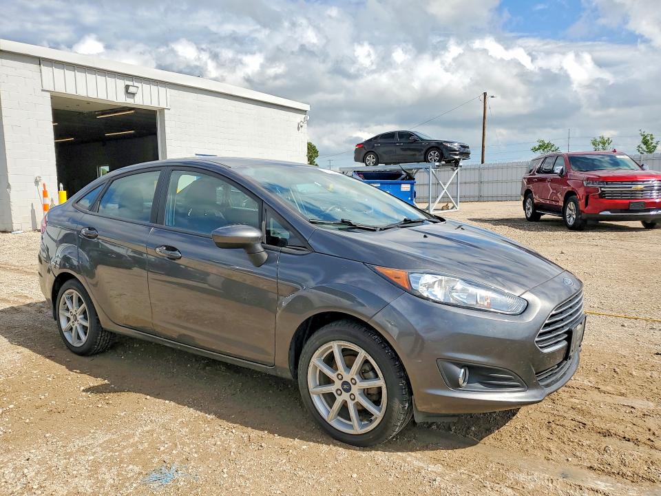 2019 Ford Fiesta მანქანა იყიდება აუქციონზე, vin: 3FADP4BJXKM136569, აუქციონის ნომერი: 57900016