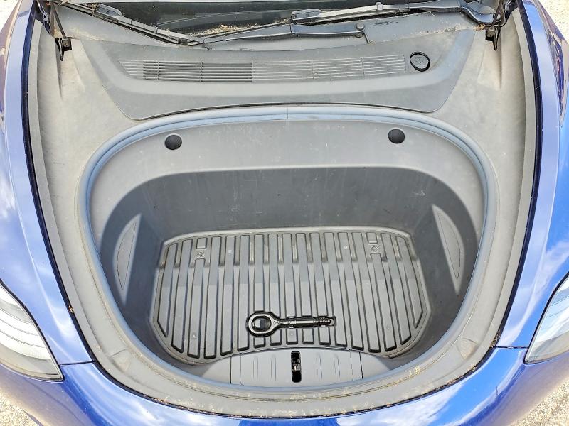 2022 Tesla Model 3 მანქანა იყიდება აუქციონზე, vin: 5YJ3E1EA0NF371576, აუქციონის ნომერი: 57933186