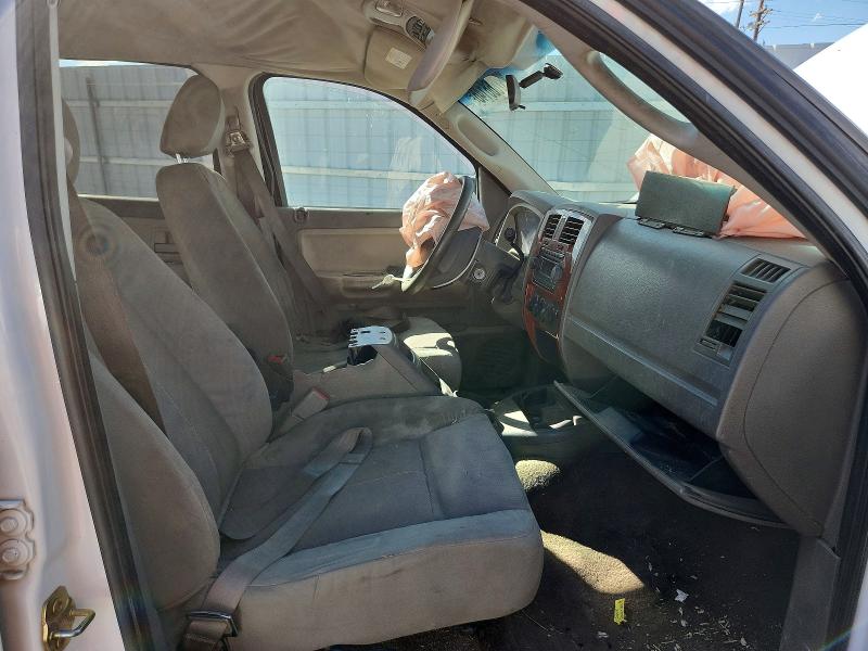 2005 Dodge Dakota მანქანა იყიდება აუქციონზე, vin: 1D7HE48N55S329502, აუქციონის ნომერი: 57866146