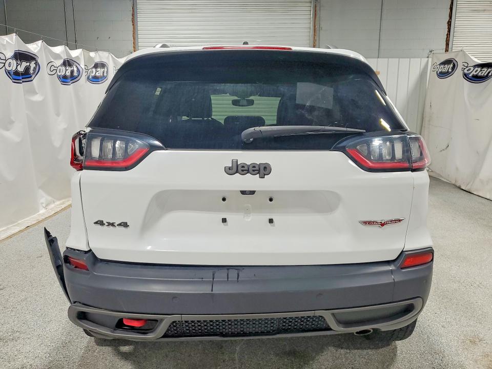 57592316 :رقم المزاد ، 1C4PJMBX0KD426926 vin ، 2019 Jeep Cherokee مزاد بيع