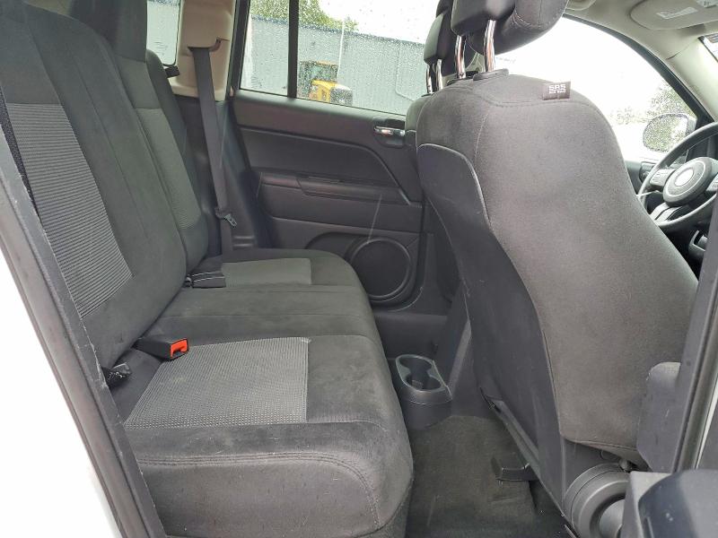 56454196 :رقم المزاد ، 1C4NJCBA6FD397015 vin ، 2015 Jeep Compass مزاد بيع