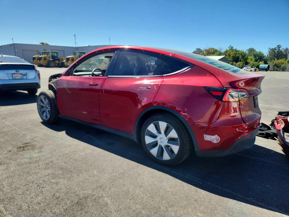 2024 Tesla Model Y მანქანა იყიდება აუქციონზე, vin: 7SAYGAEE2RF048304, აუქციონის ნომერი: 56860316