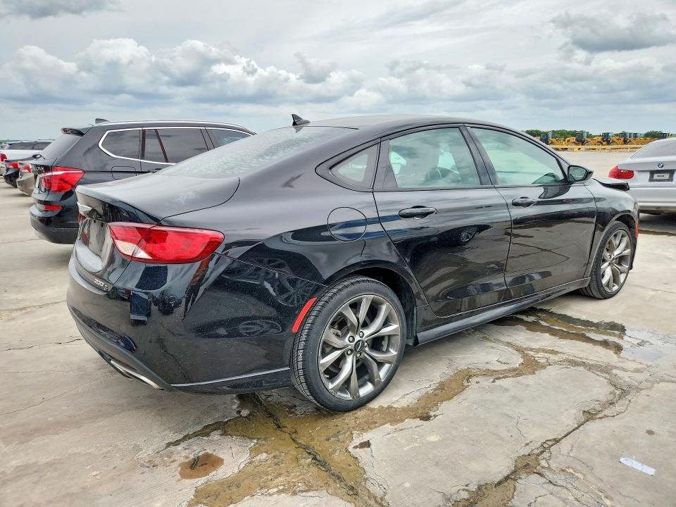 58110556 :رقم المزاد ، 1C3CCCBG2GN138673 vin ، 2016 Chrysler 200 مزاد بيع