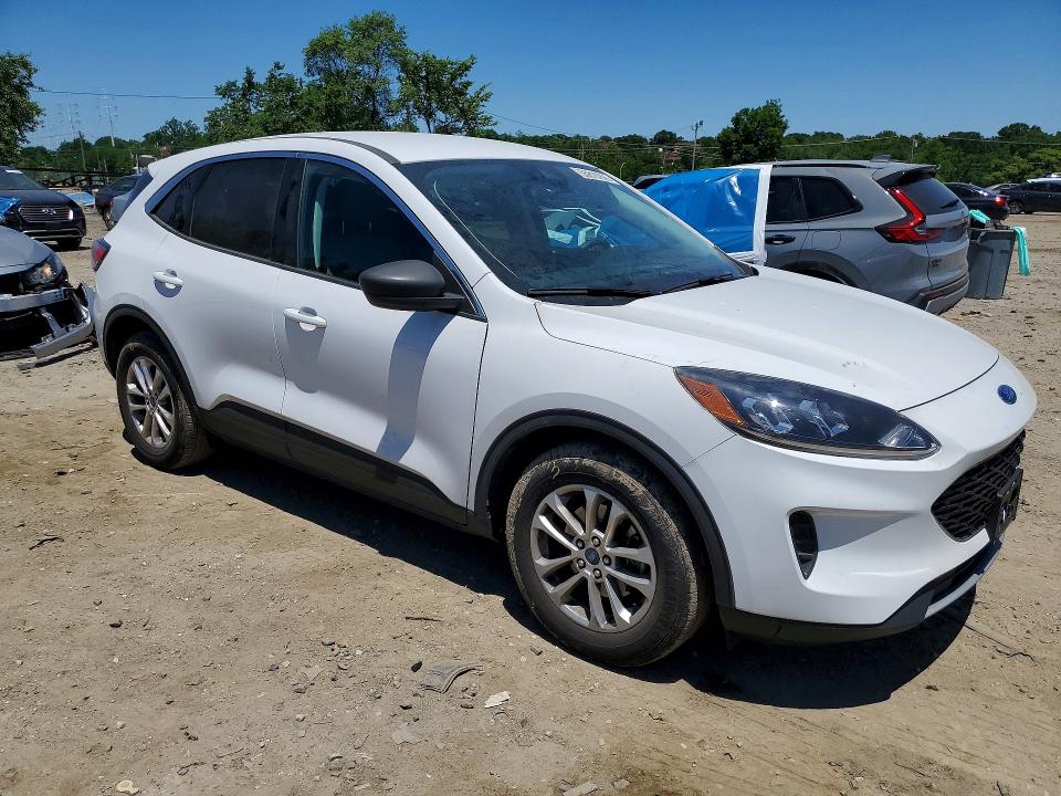 Продаж на аукціоні авто 2022 Ford Escape, vin: 1FMCU0G69NUA49107, номер лоту: 55810926