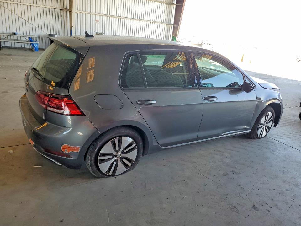 2019 Volkswagen E-golf მანქანა იყიდება აუქციონზე, vin: WVWKR7AU7KW915873, აუქციონის ნომერი: 56830286