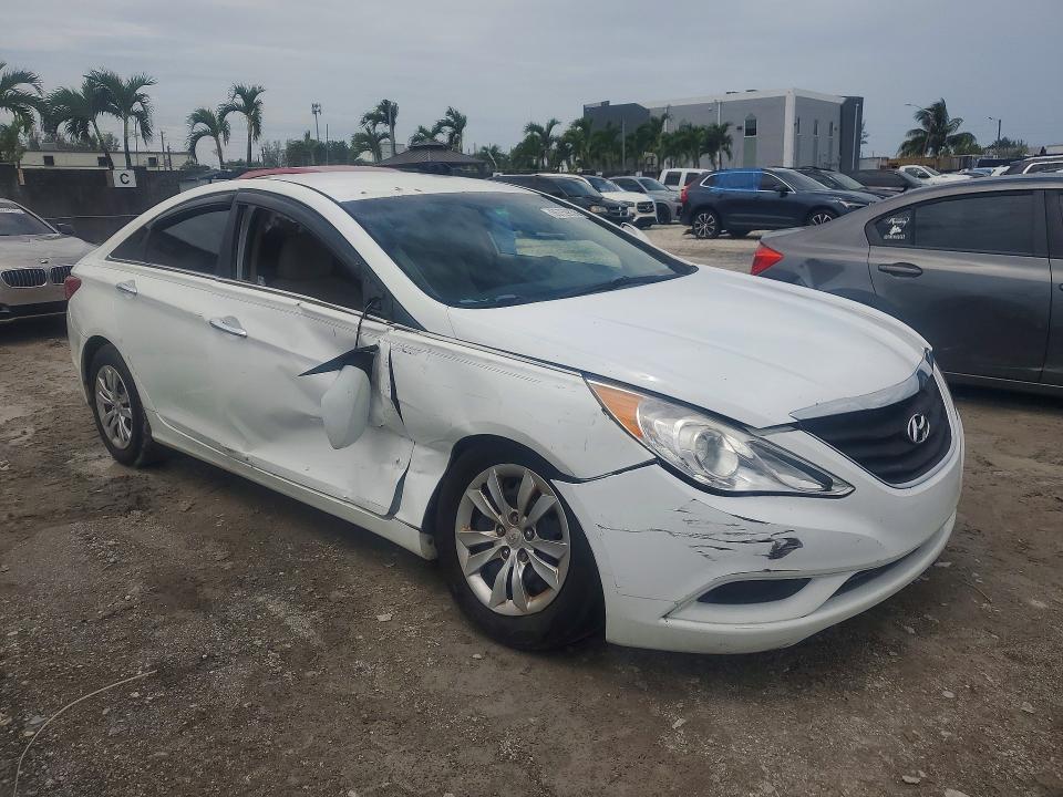 55759836 :رقم المزاد ، 5NPEB4ACXDH537046 vin ، 2013 Hyundai Sonata مزاد بيع
