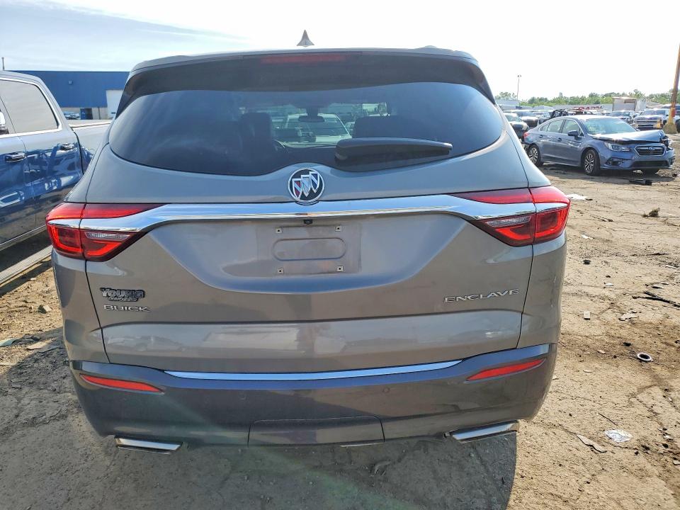 2018 Buick Enclave მანქანა იყიდება აუქციონზე, vin: 5GAERCKW2JJ142409, აუქციონის ნომერი: 58771066