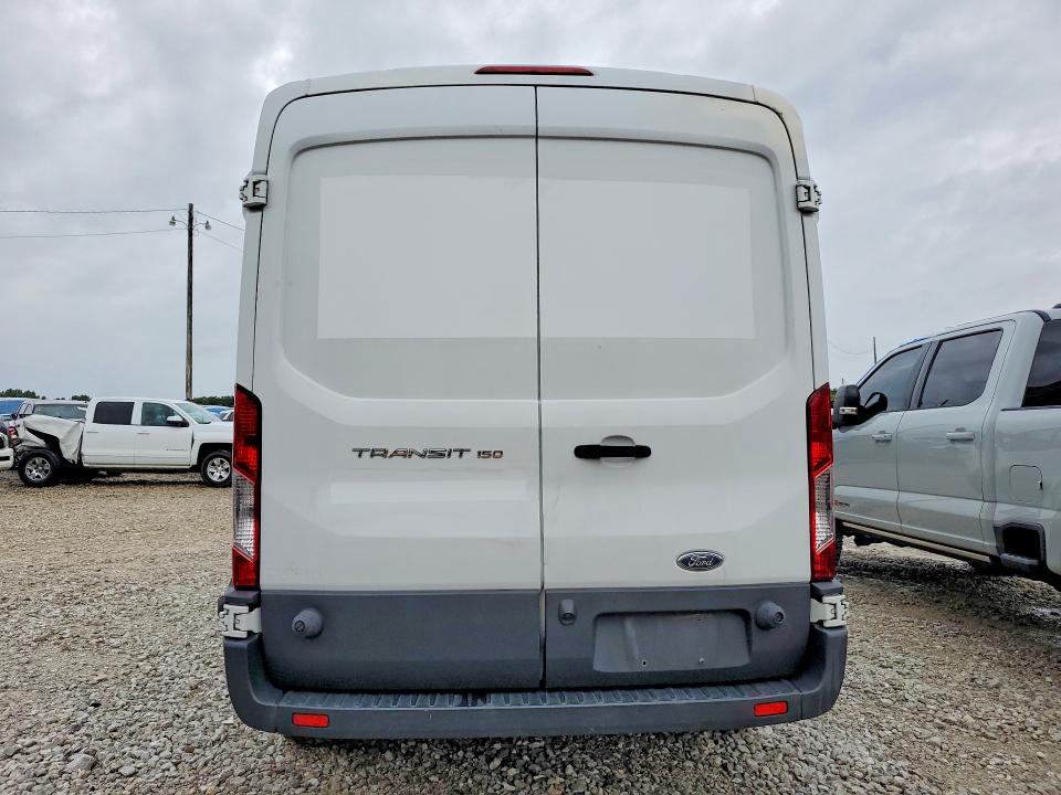 58129096 :رقم المزاد ، 1FTYE2CMXGKA01895 vin ، 2016 Ford Transit مزاد بيع