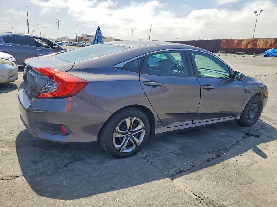 Продажа на аукционе авто 2016 Honda Civic, vin: 2HGFC2F57GH517061, номер лота: 55580856