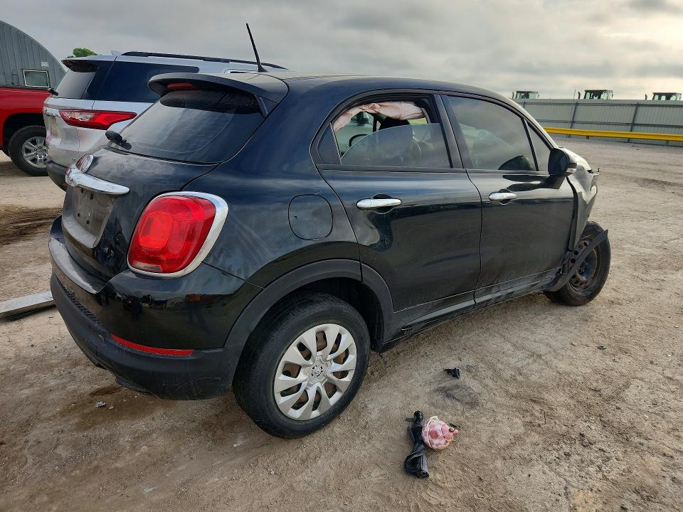 2017 Fiat 500x მანქანა იყიდება აუქციონზე, vin: ZFBCFXAB2HP598019, აუქციონის ნომერი: 55790296