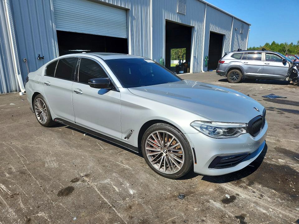 58952636 :رقم المزاد ، WBAJE7C35HG887275 vin ، 2017 Bmw 540 مزاد بيع