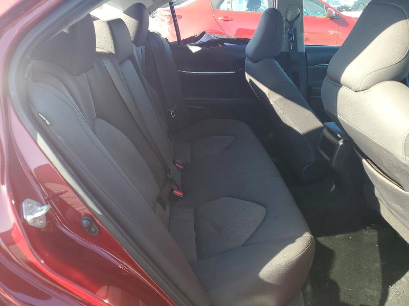 Auction sale of the 2022 Toyota Camry, vin: 4T1C11AK8NU685764, lot number: 55564016
