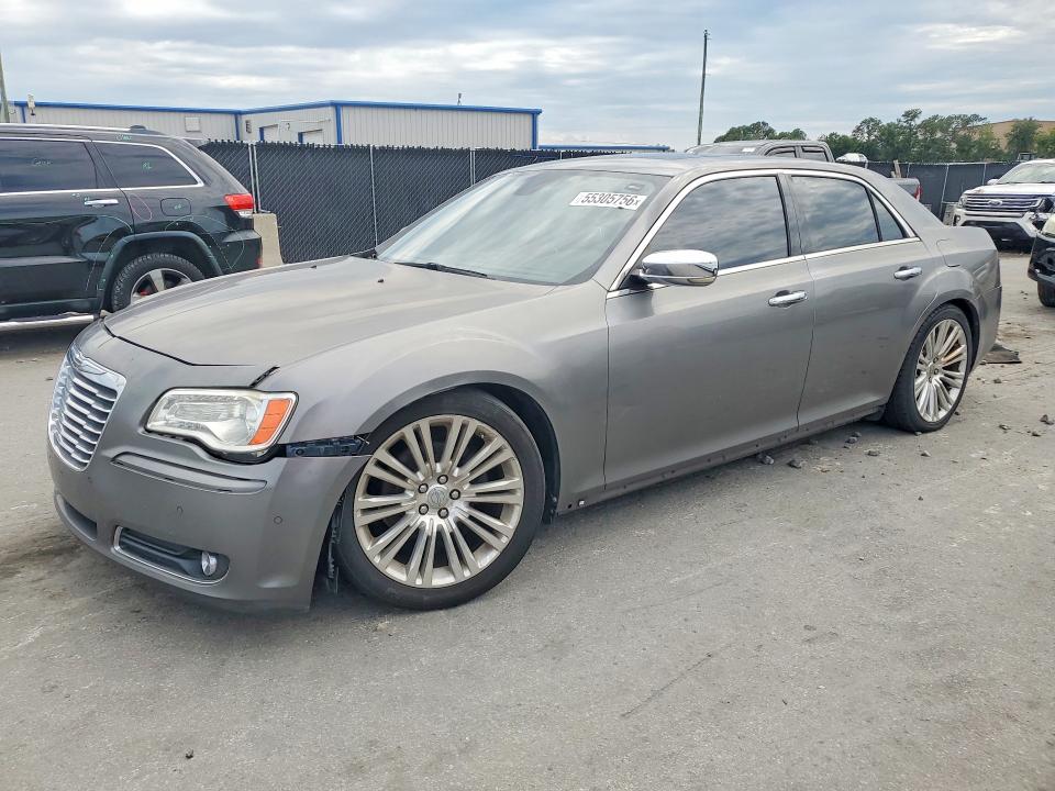 2011 Chrysler 300 მანქანა იყიდება აუქციონზე, vin: 2C3CA5CG3BH585675, აუქციონის ნომერი: 55305756