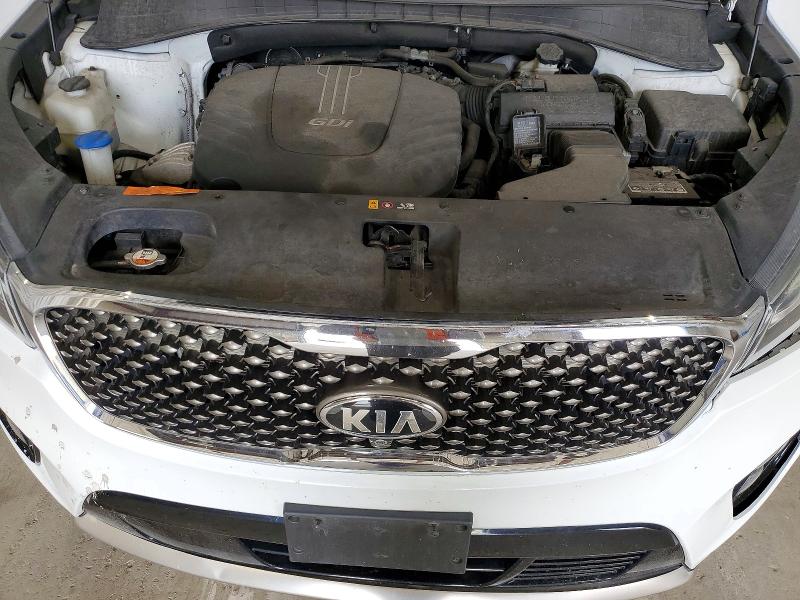 2017 Kia Sorento მანქანა იყიდება აუქციონზე, vin: 5XYPKDA54HG228728, აუქციონის ნომერი: 57132276