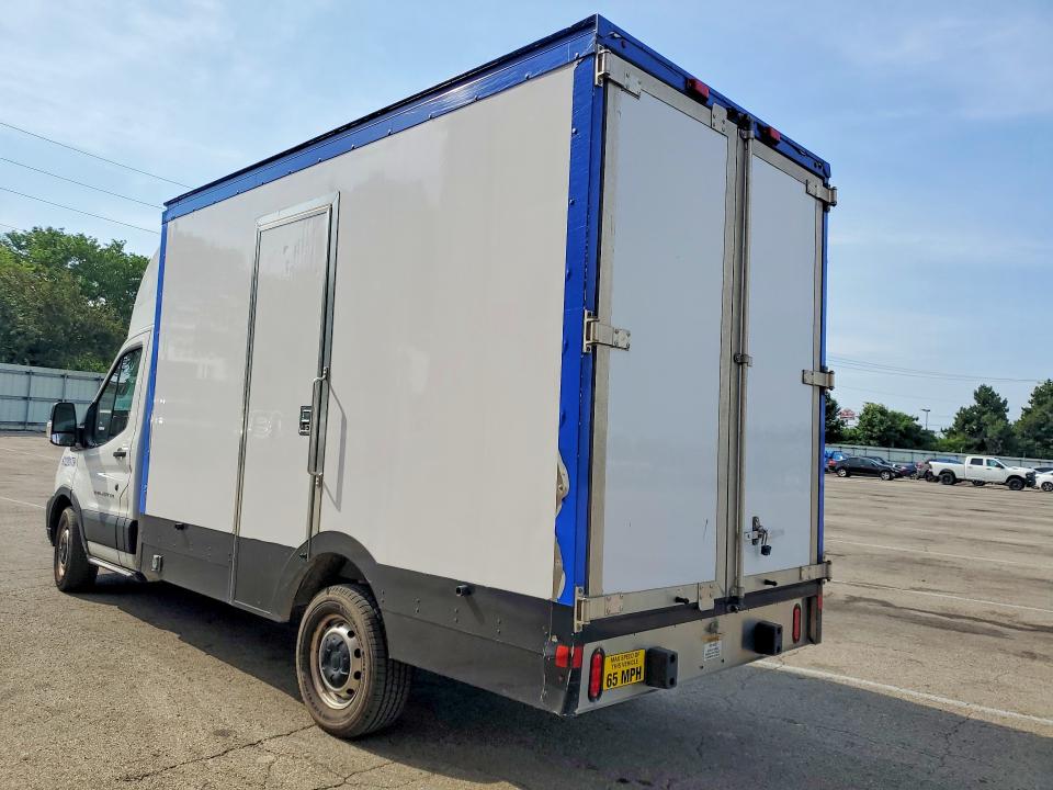 2022 Ford Transit მანქანა იყიდება აუქციონზე, vin: 1FDBW5Z85NKA39641, აუქციონის ნომერი: 55892106