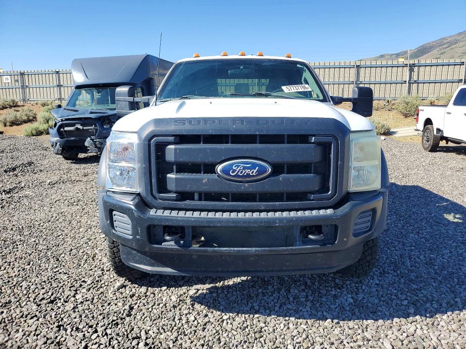 57737786 :رقم المزاد ، 1FT8W4DT5BEA60245 vin ، 2011 Ford F450 مزاد بيع