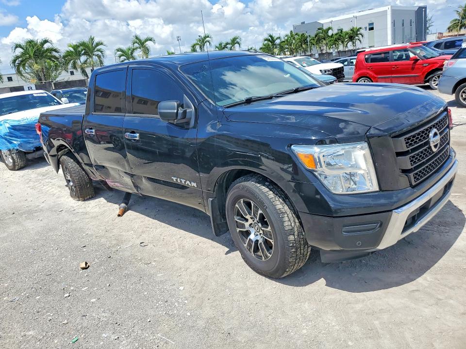 59556096 :رقم المزاد ، 1N6AA1EFXMN526517 vin ، 2021 Nissan Titan مزاد بيع