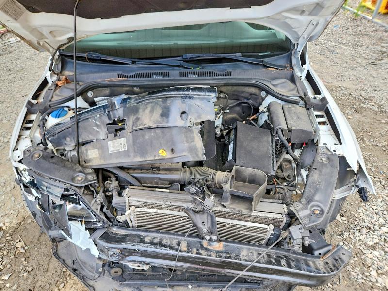 57434506 :رقم المزاد ، 3VWDB7AJ0HM270525 vin ، 2017 Volkswagen Jetta مزاد بيع