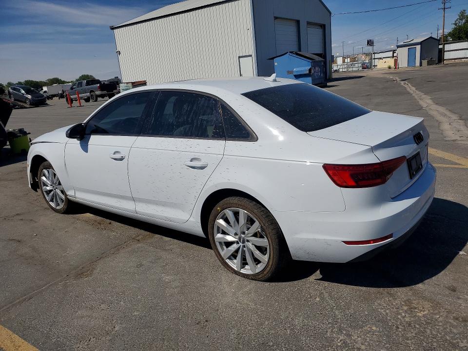 Продажа на аукционе авто 2017 Audi A4, vin: WAUGNAF43HA038826, номер лота: 55836496