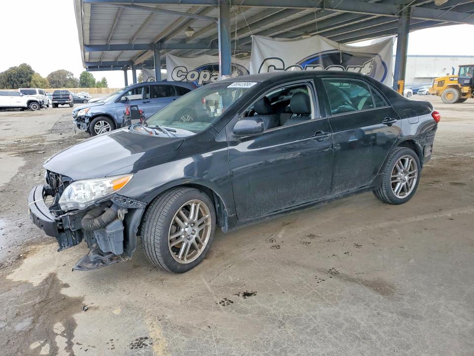 56643986 :رقم المزاد ، 2T1BU4EE9DC083254 vin ، 2013 Toyota Corolla مزاد بيع