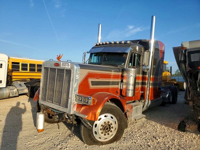 56528736 :رقم المزاد ، 1XP5DB9XX2N570274 vin ، 2002 Peterbilt 379 مزاد بيع