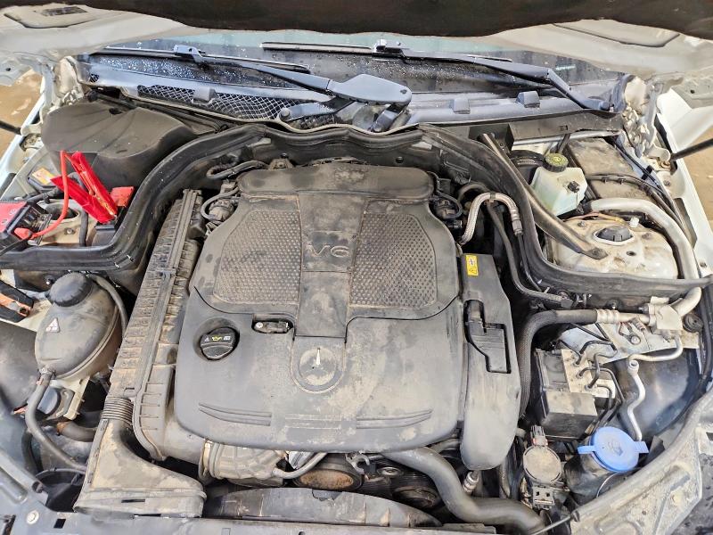 2014 Mercedes-benz C მანქანა იყიდება აუქციონზე, vin: WDDGF8AB1EA905642, აუქციონის ნომერი: 53210546