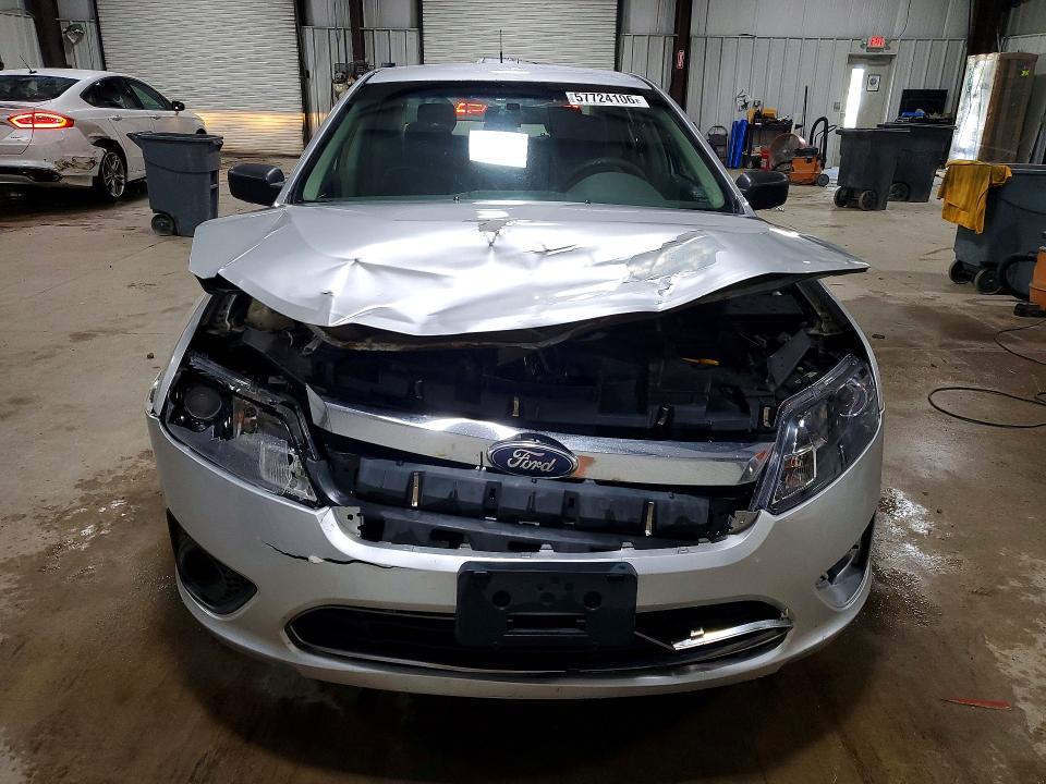 2012 Ford Fusion მანქანა იყიდება აუქციონზე, vin: 3FAHP0GA2CR184770, აუქციონის ნომერი: 57724106
