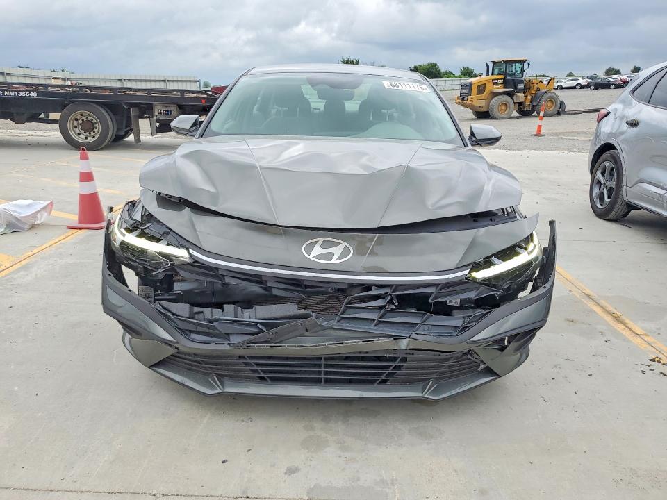58111176 :رقم المزاد ، KMHLL4DG4SU872482 vin ، 2025 Hyundai Elantra مزاد بيع