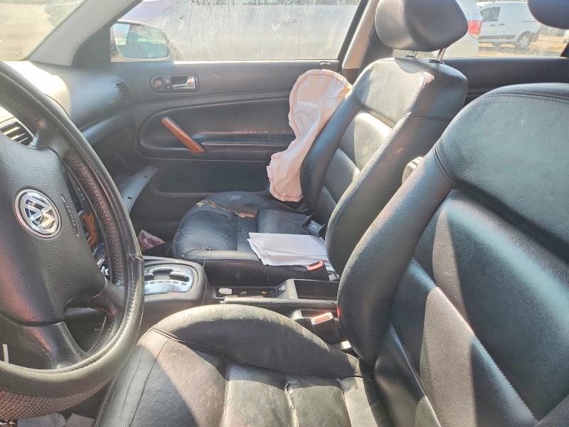 59304036 :رقم المزاد ، WVWWH23B1YE390875 vin ، 2000 Volkswagen Passat مزاد بيع