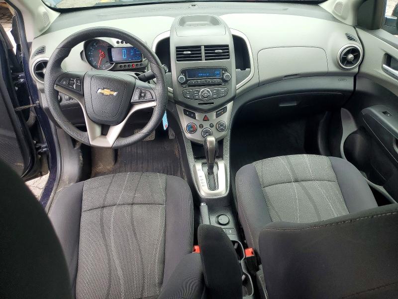 58126336 :رقم المزاد ، 1G1JC5SH2F4130948 vin ، 2015 Chevrolet Sonic مزاد بيع