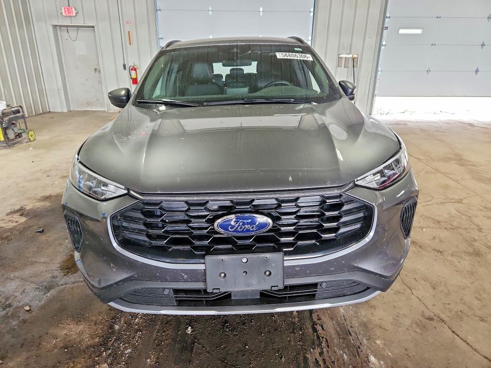 Продаж на аукціоні авто 2025 Ford Escape, vin: 1FMCU0MZ3SUA21734, номер лоту: 58806306