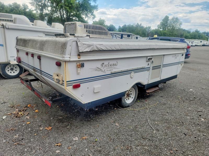2002 Forest River Freedom Camping Trailer მანქანა იყიდება აუქციონზე, vin: 4X4CFM6132D250650, აუქციონის ნომერი: 57548406